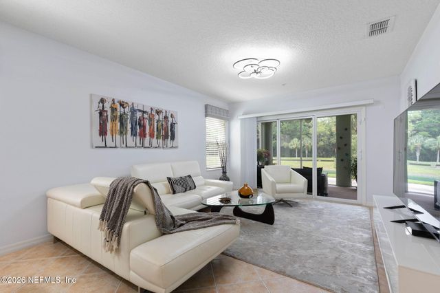1200 CANOPY WALK Lane 1211, Palm Coast, FL 32137