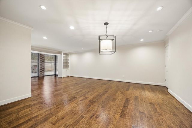 7555 Katy Freeway 65, Houston, TX 77024