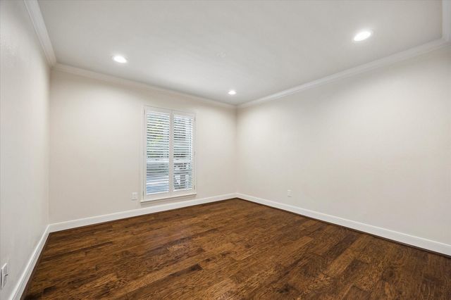 7555 Katy Freeway 65, Houston, TX 77024