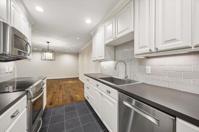 7555 Katy Freeway 65, Houston, TX 77024