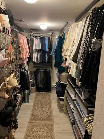 19505 E Lake Drive, Hialeah, FL 33015
