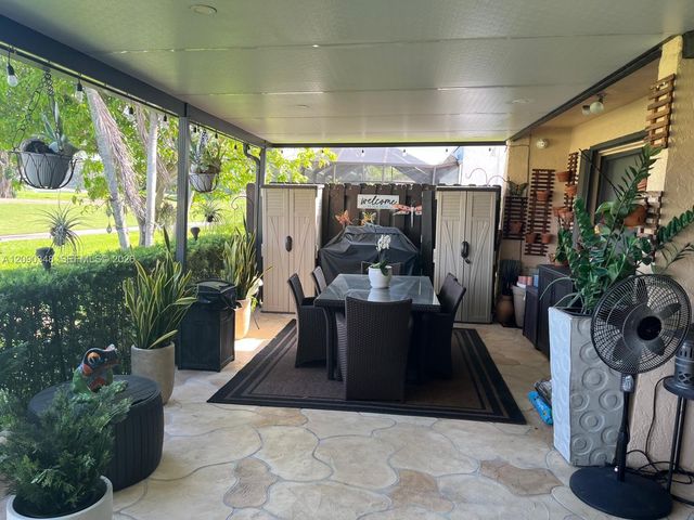 19505 E Lake Drive, Hialeah, FL 33015