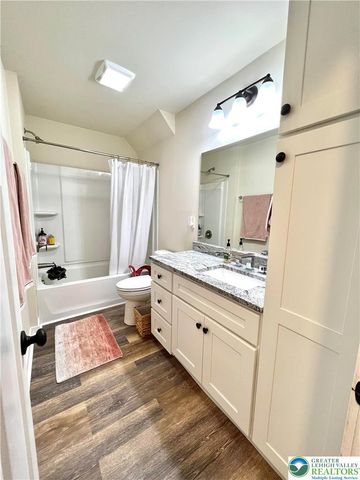 28 Harrison Street, Emmaus Boro, PA 18049