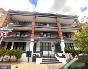 4417 WALNUT ST #3F, Philadelphia, PA 19104