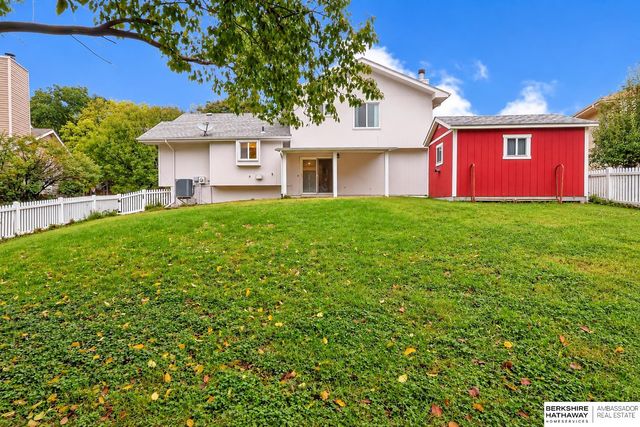 4205 McCarty Loup, Bellevue, NE 68123