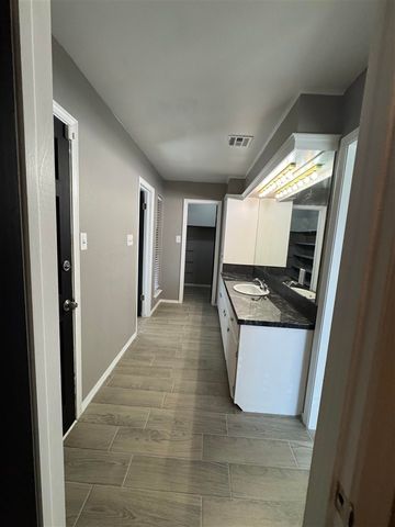 3411 NW Ferris Ave, Lawton, OK 73505