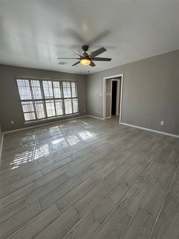 3411 NW Ferris Ave, Lawton, OK 73505