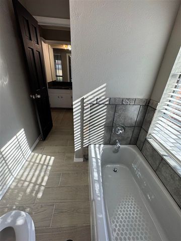 3411 NW Ferris Ave, Lawton, OK 73505