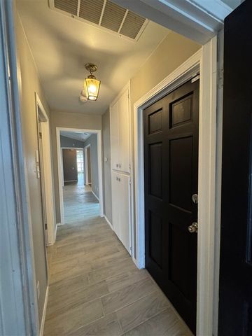 3411 NW Ferris Ave, Lawton, OK 73505