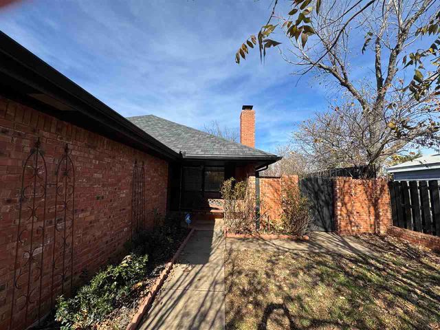 3411 NW Ferris Ave, Lawton, OK 73505