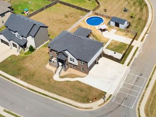 100 Chisum Ct, Clarksville, TN 37043