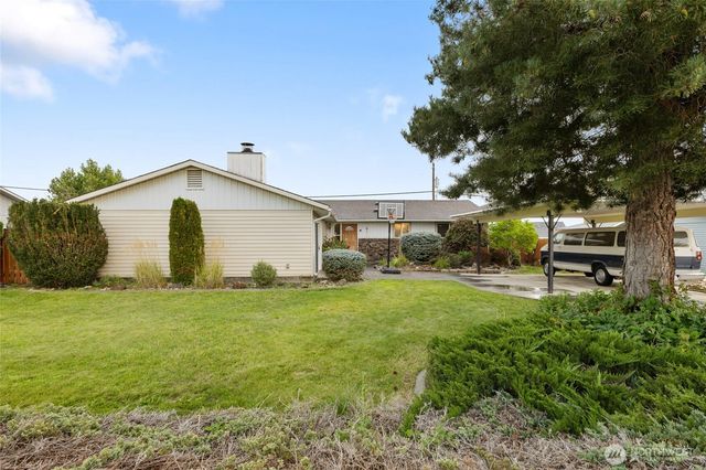 603 N Crestview Drive, Moses Lake, WA 98837