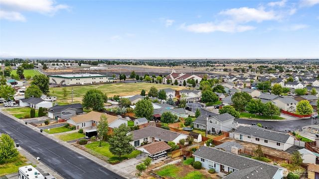 603 N Crestview Drive, Moses Lake, WA 98837