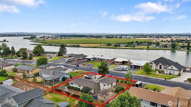 603 N Crestview Drive, Moses Lake, WA 98837