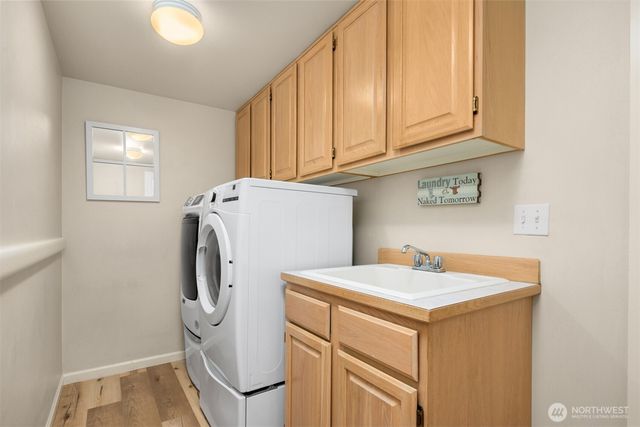 2714 232nd Place SE, Sammamish, WA 98075