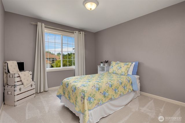 2714 232nd Place SE, Sammamish, WA 98075