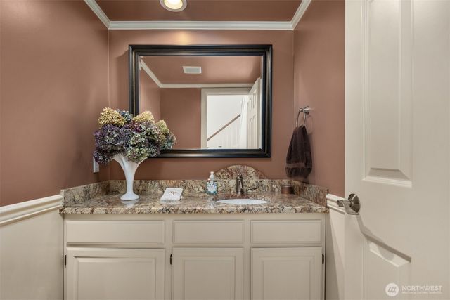 2714 232nd Place SE, Sammamish, WA 98075