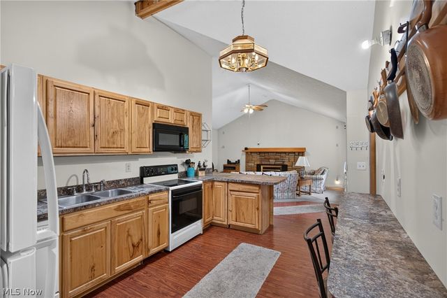 10550 Durkee Road, Grafton, OH 44044