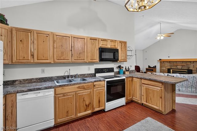 10550 Durkee Road, Grafton, OH 44044