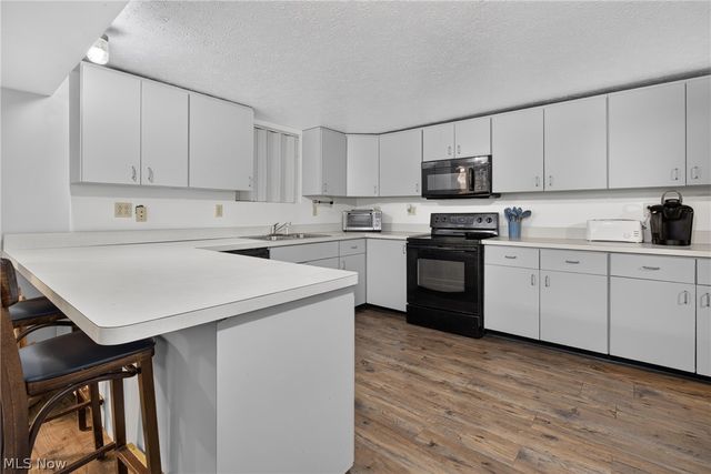 10550 Durkee Road, Grafton, OH 44044