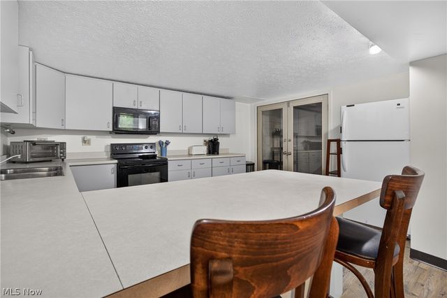 10550 Durkee Road, Grafton, OH 44044