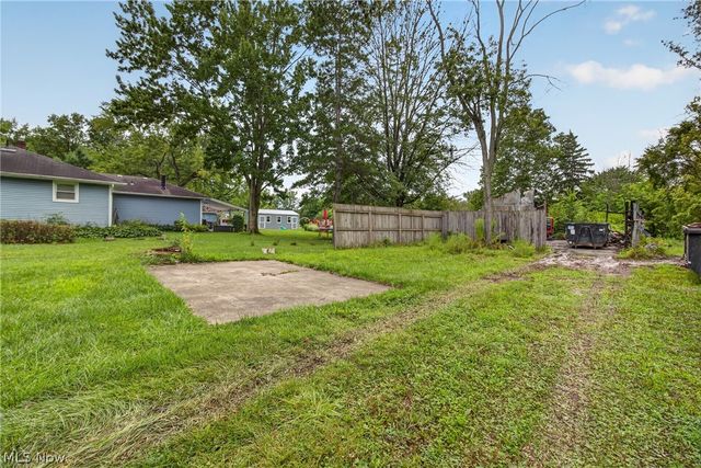 10550 Durkee Road, Grafton, OH 44044
