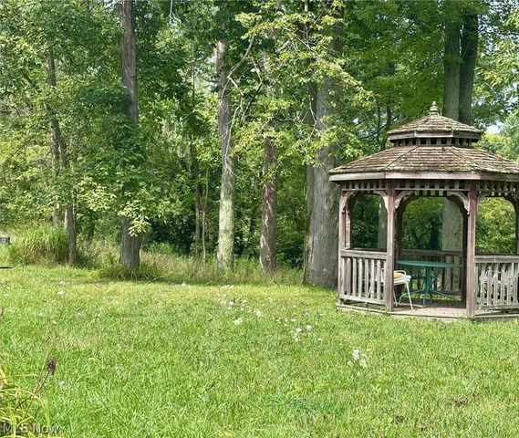 10550 Durkee Road, Grafton, OH 44044