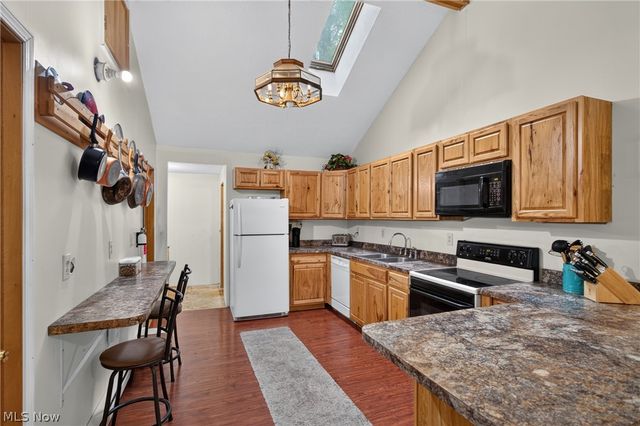 10550 Durkee Road, Grafton, OH 44044
