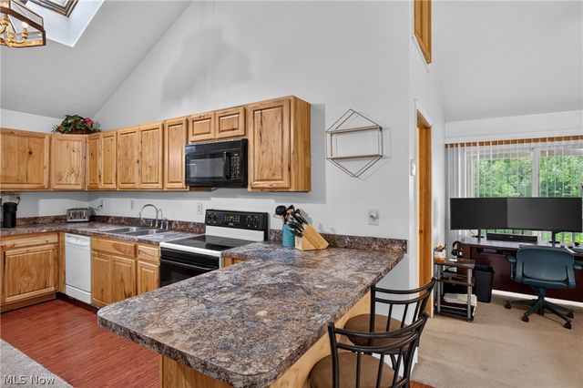 10550 Durkee Road, Grafton, OH 44044
