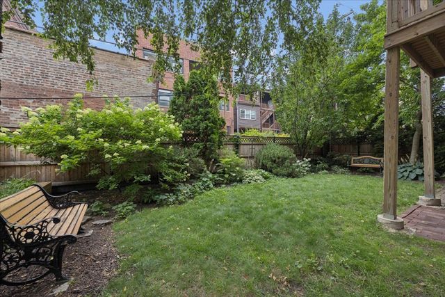 5522 S Everett Avenue 1, Chicago, IL 60637