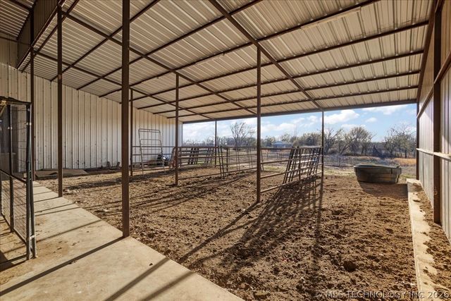 4053 Armstrong Academy Road, Bennington, OK 74723