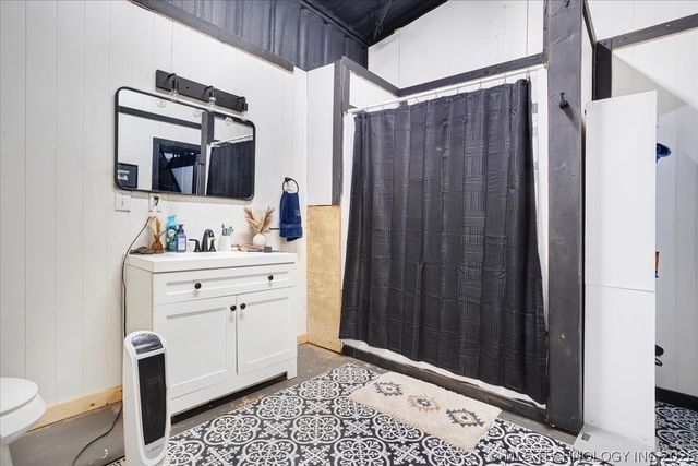 4053 Armstrong Academy Road, Bennington, OK 74723