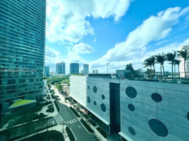 650 NE 32nd Street 908, Miami, FL 33137