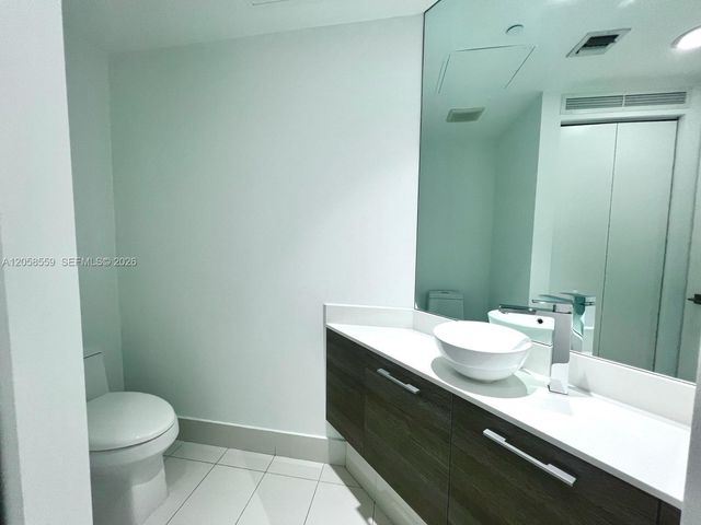 650 NE 32nd Street 908, Miami, FL 33137