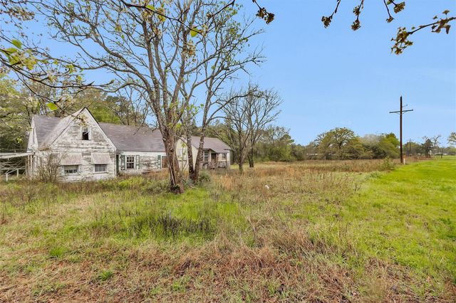 2478 Fm 980 Road, Riverside, TX 77320