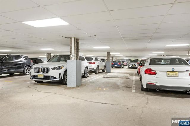 24 Ave At Port Imperial B37, West New York, NJ 07093