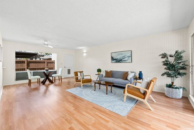 214 Koko Isle Circle 1707, Honolulu, HI 96825