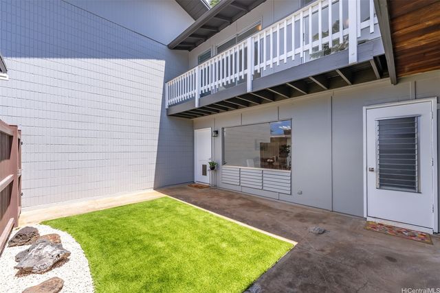 214 Koko Isle Circle 1707, Honolulu, HI 96825