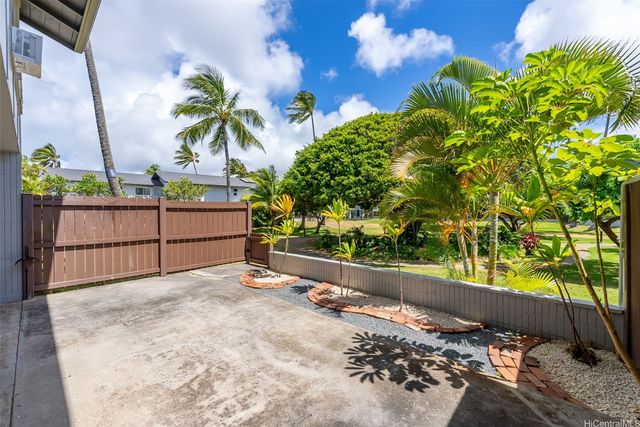 214 Koko Isle Circle 1707, Honolulu, HI 96825
