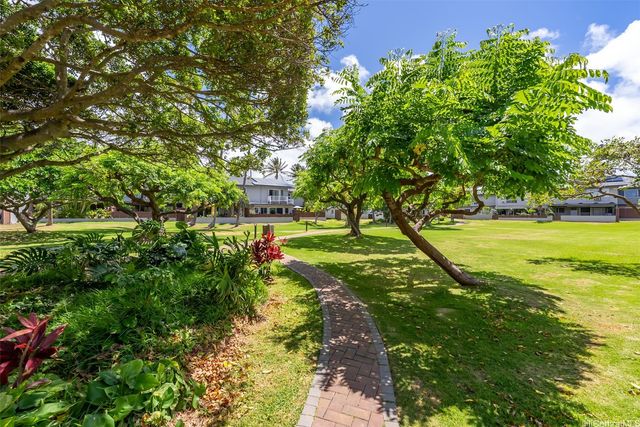 214 Koko Isle Circle 1707, Honolulu, HI 96825