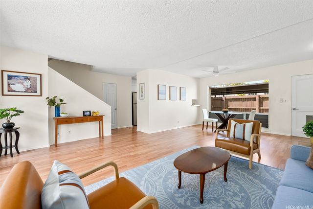 214 Koko Isle Circle 1707, Honolulu, HI 96825