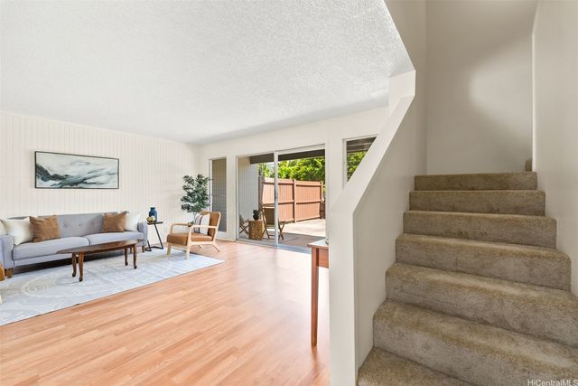 214 Koko Isle Circle 1707, Honolulu, HI 96825