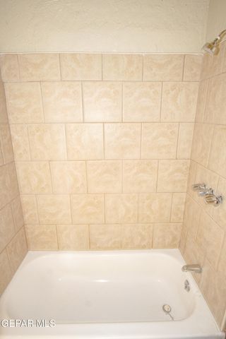 1419 WYOMING Avenue, El Paso, TX 79902