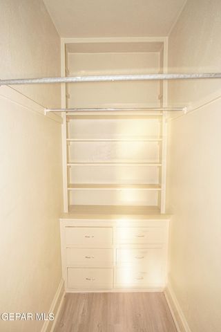 1419 WYOMING Avenue, El Paso, TX 79902