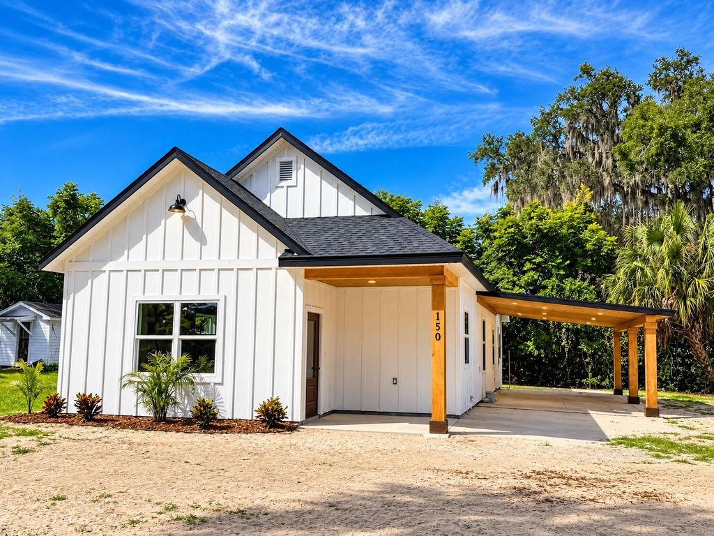 150 NW 2ND STREET, Williston, FL 32696