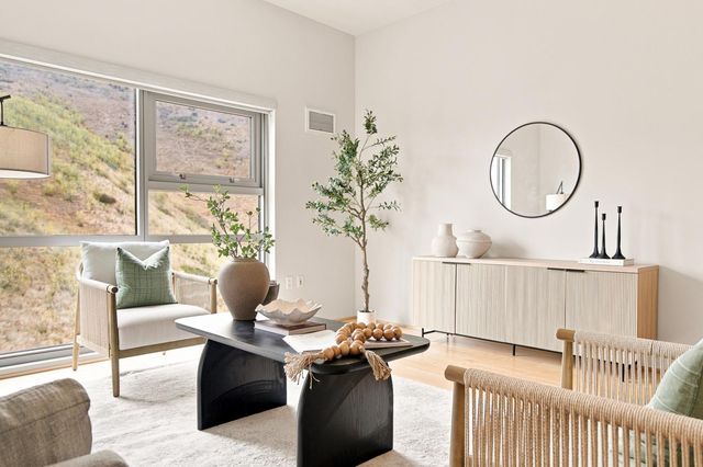 1 Mandalay Place 1510, South San Francisco, CA 94080