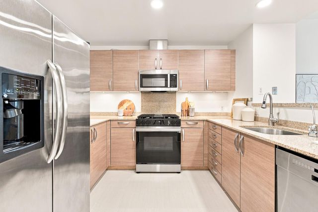 1 Mandalay Place 1510, South San Francisco, CA 94080