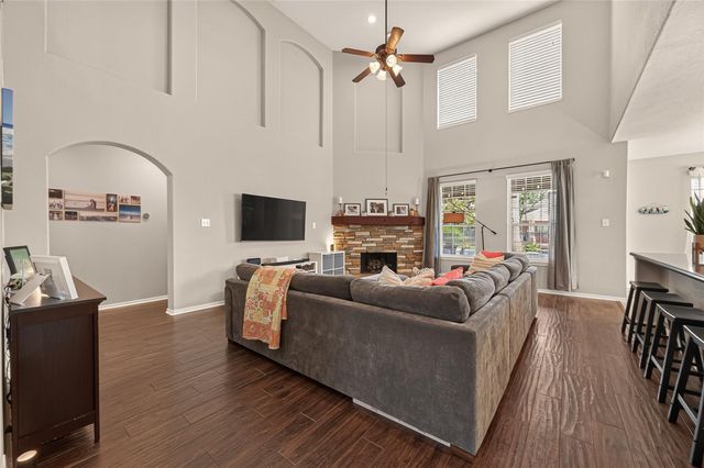 3301 Sequoia Lake Trail, Pearland, TX 77581