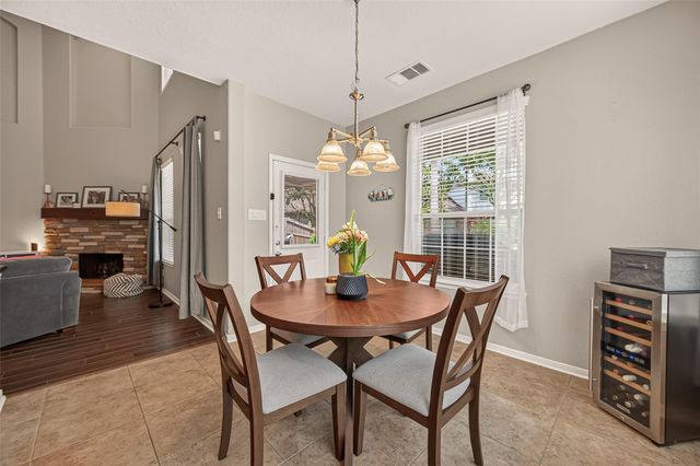3301 Sequoia Lake Trail, Pearland, TX 77581