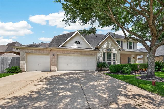 3301 Sequoia Lake Trail, Pearland, TX 77581